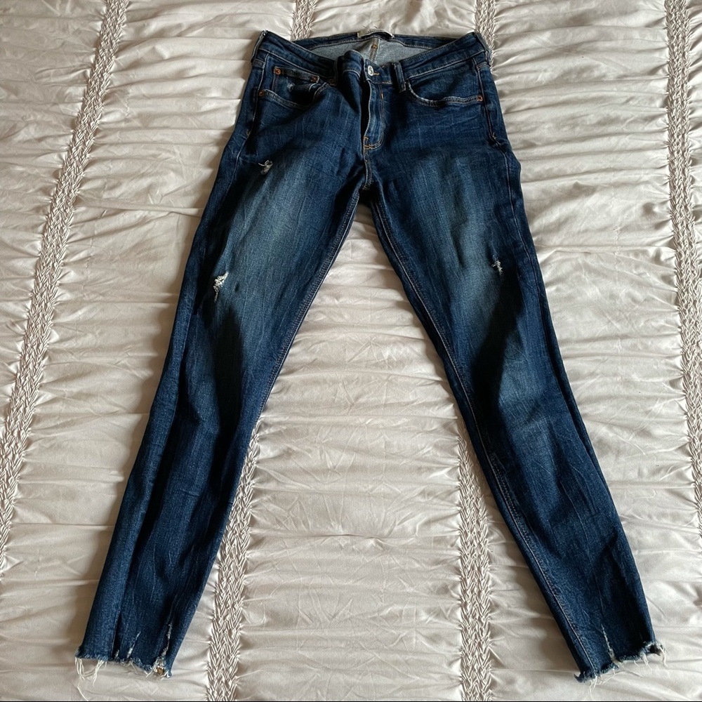 Size 8 Zara Navy jeans
